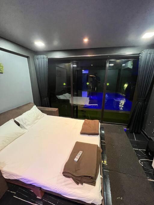 Stayhaven Starmount 4Bhk & Pool Mumbai Exterior photo